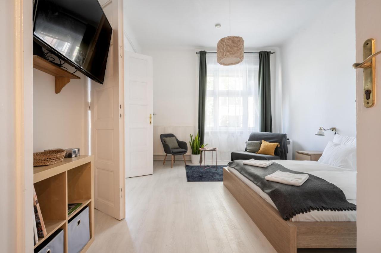 Gellert Mountain Apartment بودابست المظهر الخارجي الصورة