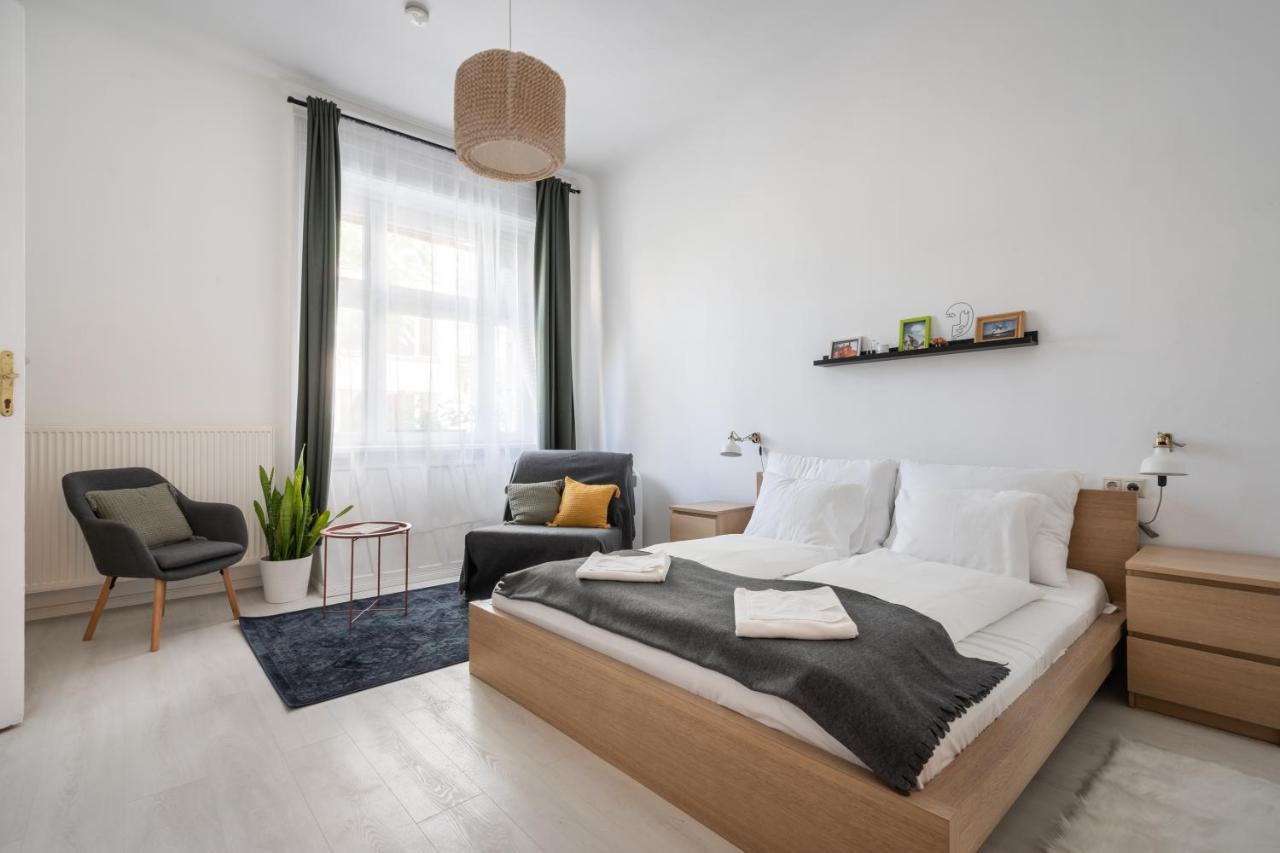 Gellert Mountain Apartment بودابست المظهر الخارجي الصورة
