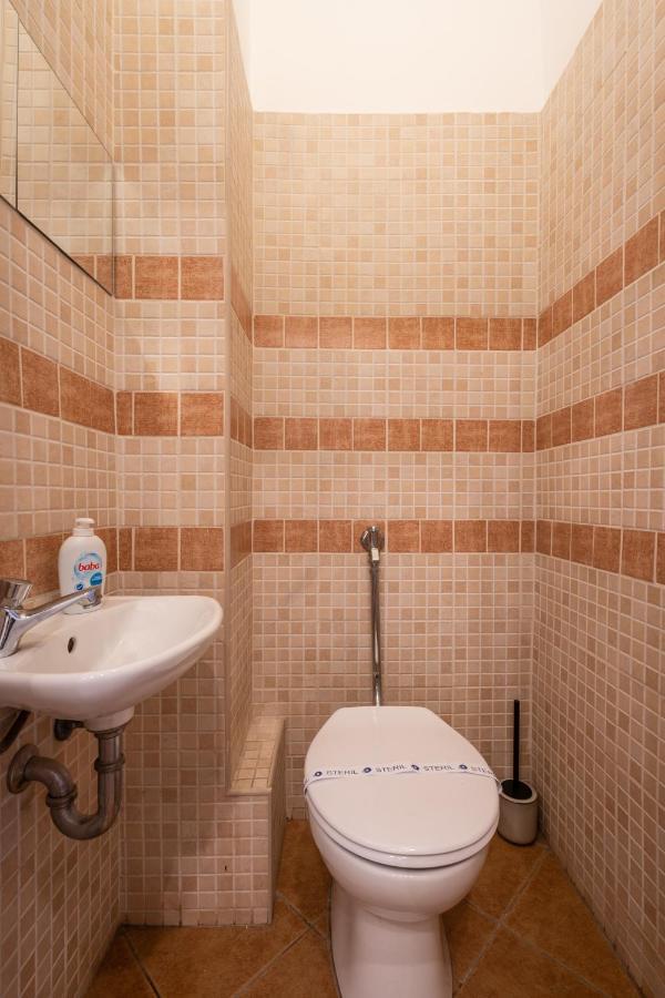 Gellert Mountain Apartment بودابست المظهر الخارجي الصورة