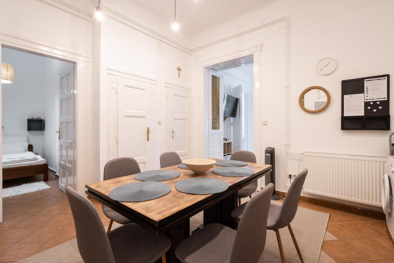 Gellert Mountain Apartment بودابست المظهر الخارجي الصورة